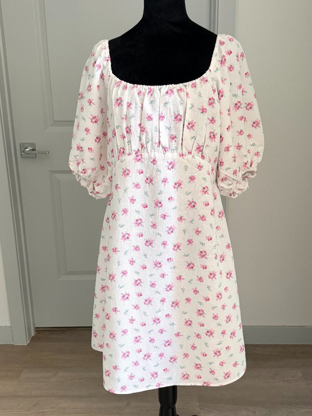 H&M Puff Sleeve Floral Linen Blend Short Dress Milkmaid Cottage Farmhouse Sz M
